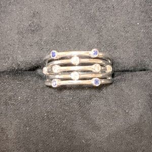 Diamond & sapphire ring in white gold sz. 7